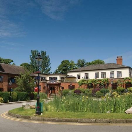 Bredbury Hall Hotel สต็อกพอร์ต ภายนอก รูปภาพ